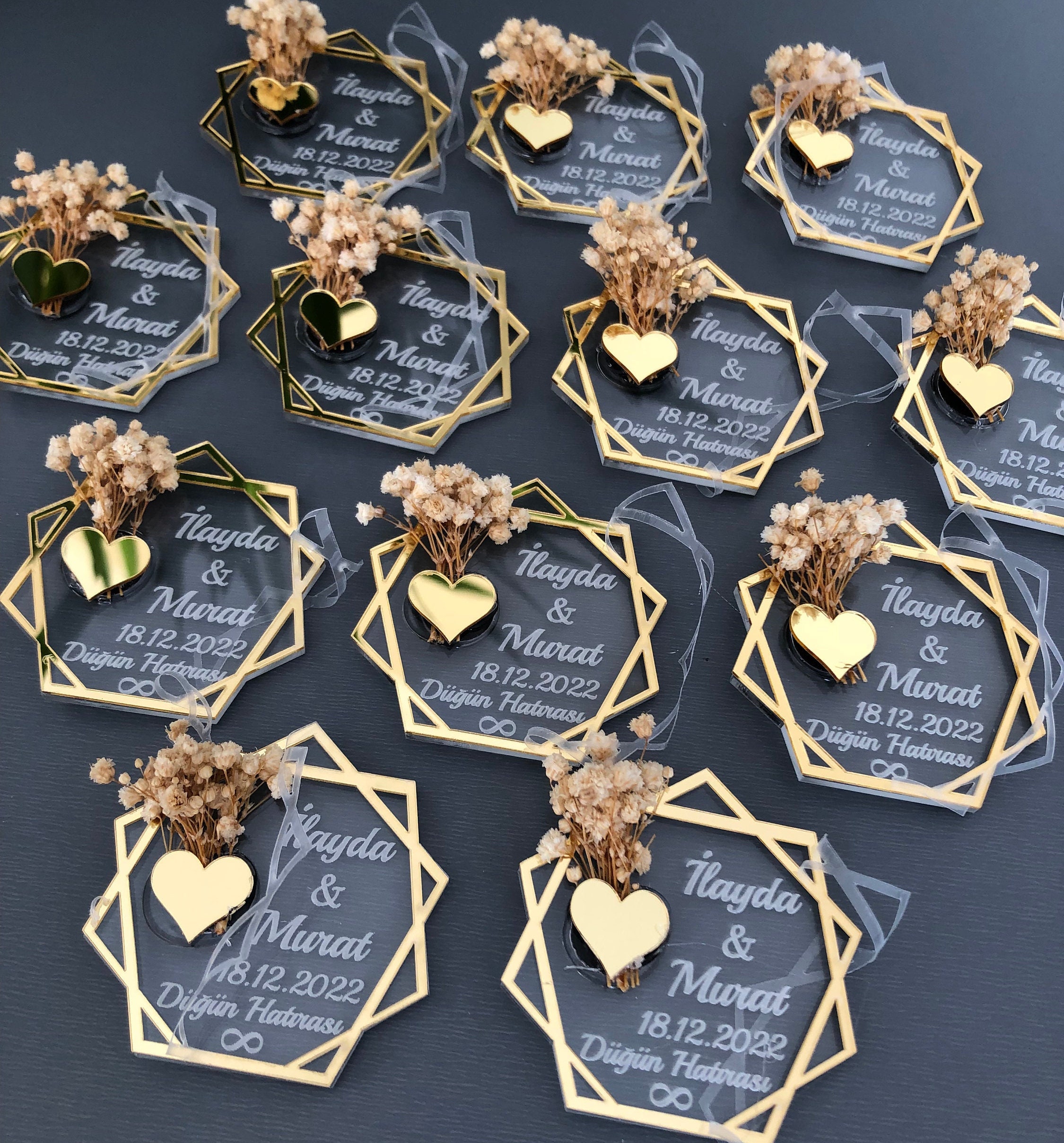 Wedding Magnet, Wedding Favors, Engagement Favors, Anniversary Favors, Plexiglass Magnet