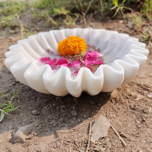 Decorative Marble Scallop Bowl , Ruffled Marble Bowl, Flower Bowl , Fruit Bowl , Jewelry Dish, Birthday Gift, Ring Dish image 7