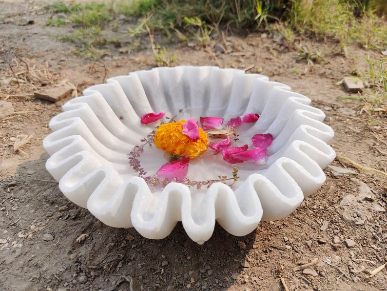 Decorative Marble Scallop Bowl , Ruffled Marble Bowl, Flower Bowl , Fruit Bowl , Jewelry Dish, Birthday Gift, Ring Dish image 5