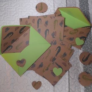Conjunto de envelopes e papel de carta: "Green Crocodile" | envelopes, papel de carta e etiquetas | coleção de outono, papel kraft, motivos