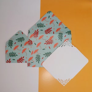 Conjunto de envelopes e papel de carta: "Bagas laranjas" | envelopes e cartão | coleção Floresta, kit bosques | natureza, padrão fofo, folha