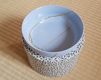 Golden lines Kintsugi bowl ø 16 cm - light blue - nr. 35 - in christmas box - best christmas gift
