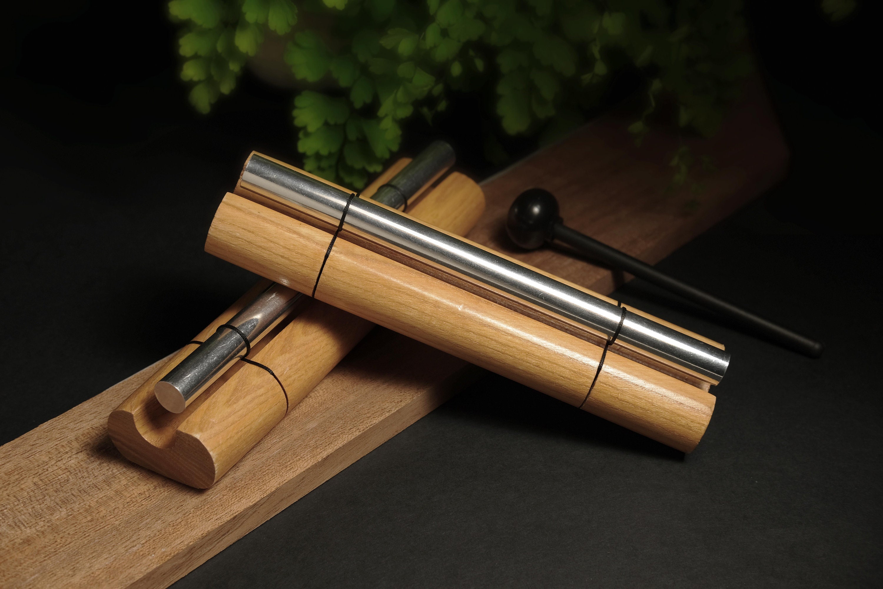 Carillon musicale antico vintage in legno pianoforte, doppio movimento