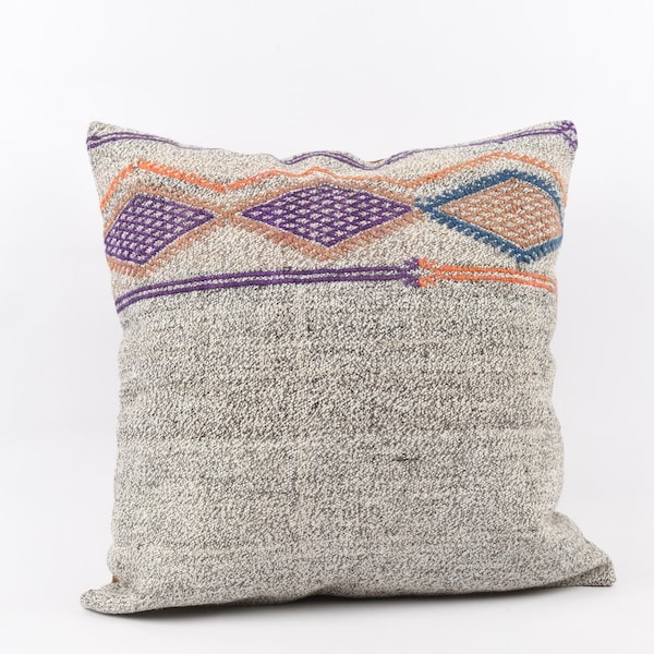 Handmade Turkish Kilim Pillow Cover: Boho Tribal Accent (24x24)