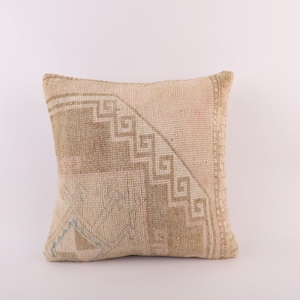 Textured Kilim Pillow, 18x18 Kilim Pillow, Handwoven Turkish Kilim Pillow, Boho Tribal Decor, Anatolian Carpet Pillow, Cushion Cover