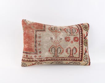Handwoven Turkish Kilim Pillow Cover: Boho Aztec Throw Pillow (16x24)