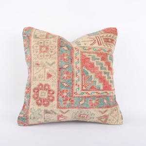 Vintage Kilim Pillow, 18x18 Turkish Kilim Pillow, Bohemian Kilim Pillow, Home Decor, Decorative Throw Pillow, Cushion Cover, Accent Pillow