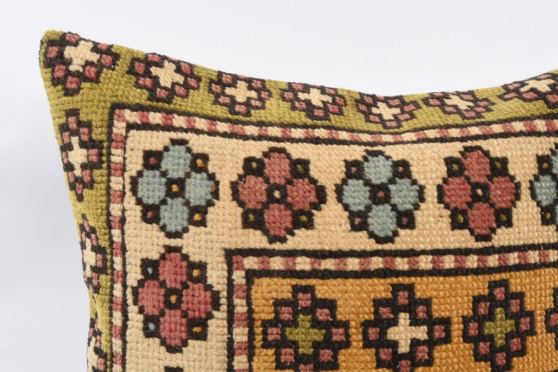 Decorative Throw Pillow Bohemian Kilim Pillow 20x20 Kilim Pillow Kilim Cushion Cover Handwoven Kilim Pillow Vintage Kilim Pillow