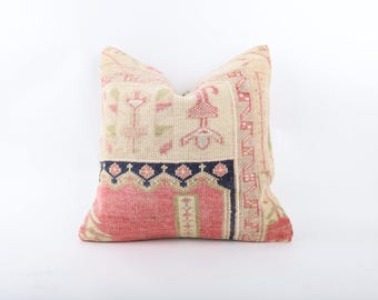 Vintage Turkish Kilim Pillow Cover: Boho Sofa Throw (20x20)