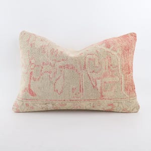 Vintage Turkish Kilim Pillow, 16x24 Ethnic Wool Boho Throw Couch Accent Case