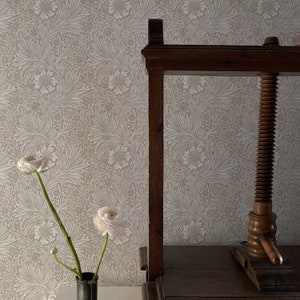 Timeless Floral Wallpaper.  Peel and Stick and Traditional Wallpaper Options. Removable. Accent Wall. Multiple Colours Available. *