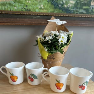 Vintage 1990’s Corning Ware Fruit Basket pattern cups (set of 4) Corelle