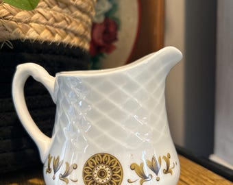 Vintage Gold Medallion collection by Wedgwood creamer made in England