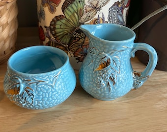 Vintage Wade goudblauw turkoois uit Engeland, suiker- en creamerset met gouden accent