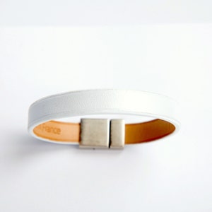 Plain camel leather strap for men and women, tailor-made. Genuine leather, cow, cow, cattle, pork. Unique gift, sober gift Blanc nacré