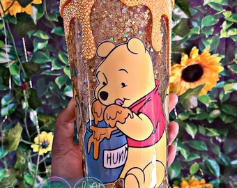 Pooh Bear Themed Snowglobe Tumbler|Glitter Tumbler| Retro| Disney| Travel Mug| Gift Ideas| Bling| Cold Cup| Birthday|Drip Tumbler