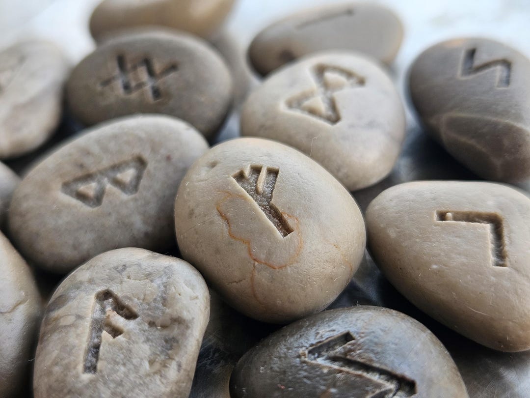 Sea Stone Rune, Rune Stones, Spiritual Stones, Futhark Reiki, Rune ...