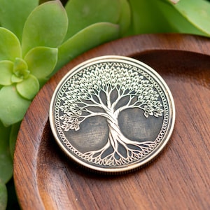 Tree Of Life EDC Worry Coin – Brass Runic Haptic Fidget, Nordic Challenge Coin with Custom Engraving, Viking Coin
