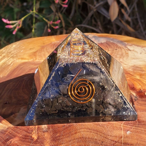 Large Orgone Pyramids, Shungite Pyramids, Orgonite Pyramids