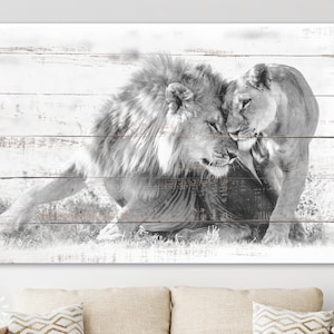 Impression sur toile Lions amoureux/impression sur toile texture bois blanc//tableau d&#39;art mural couple de lions