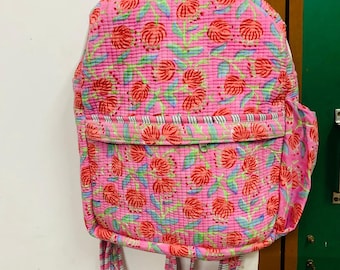 Mochila de viaje acolchada, pequeña, con estampado de bloques, mochila escolar, regalo para niñas, mochila única, moda ética, edición limitada.