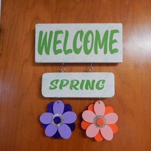 Spring Flowers Welcome Sign