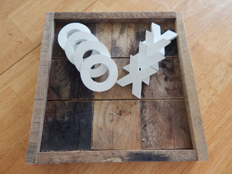 Rustic Reclaimed Wooden Coffee Table Tic-Tac-Toe Tray image 6