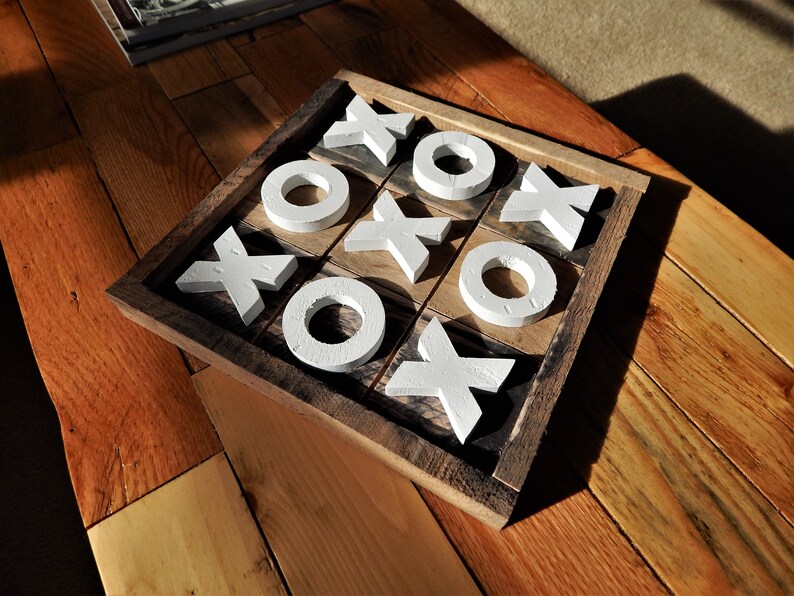 Rustic Reclaimed Wooden Coffee Table Tic-Tac-Toe Tray image 9