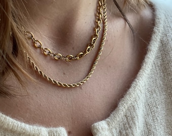 Women's necklace LOUISE with large trendy links in gold stainless steel