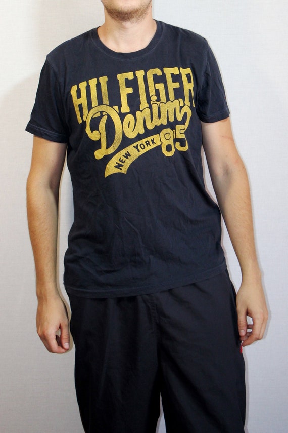 Vintage Tommy Hilfiger Denim T-shirts, mens vintag