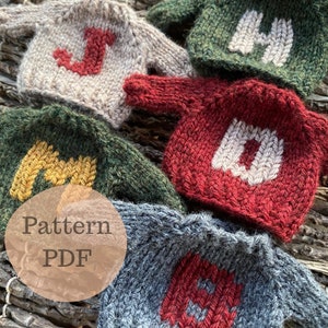 Tiny Sweater Ornament Pattern - PDF ONLY, knitting pattern, Christmas tree ornament pattern, Christmas knitting, mini sweater pattern.