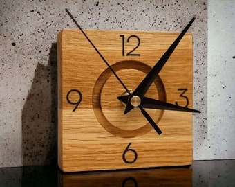 Horloge murale en chêne, minimaliste et unique