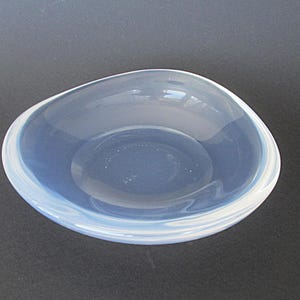 Sven Palmqvist, Orrefors, Sweden. MCM opalescent triangular “Selena” free-form bowl from the 1950s