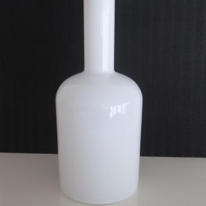 Opaline white 14&quot;/35.5 cm Danish MCM gulvvase, designed 1968 by Otto Brauer for Holmegaard / Kastrup Glasværk A/S  Denmark