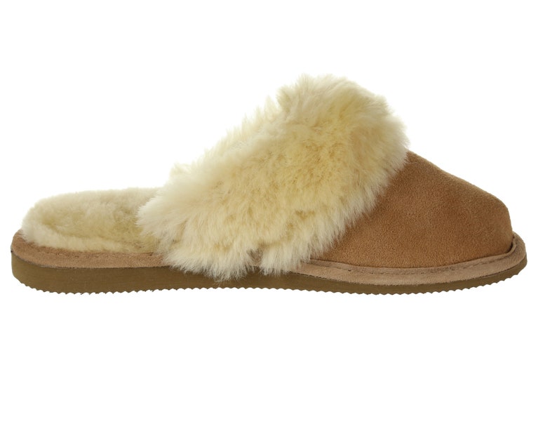 womens sheep slippers