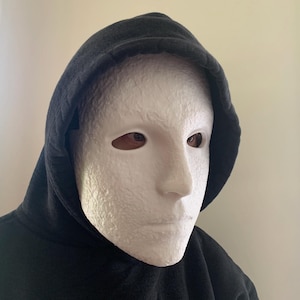 White Face Mask Helmet Straps Cosplay Costume Disguise Magic Fantasy Sci-Fi Merchant
