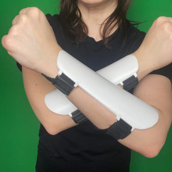 Arm Armor Forearm Cosplay Costume Straps Generic Protective Shield Prop Item