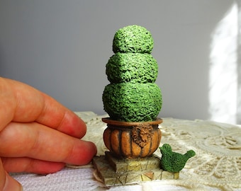 Vintage Resin Topiary Tree Figurine, Dollhouse Miniature Spring Garden Decor