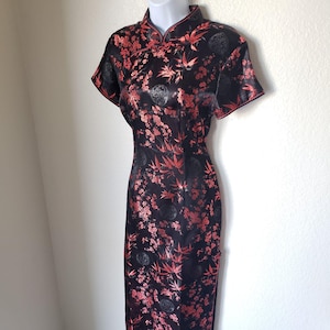 Vintage Floral Black and Red Embroidered Cheongsam Dress