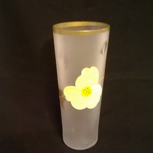 Vintage Murano Vetro Eseguito Frosted Floral Design Tall Vase