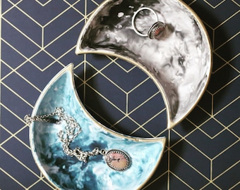 Jesmonite Moon Trinket Dish - Handmade Celestial and Lunar Decor, Made in the UK, Customisable Colours