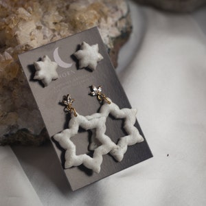 Snowflake Earrings Set // Christmas earrings, winter jewellery, gift for her, stocker filling