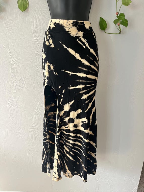 Colorful Tie and Dye Long Skirt High Waisted Bohemian Hippie Thigh Slit Summer Skirt Ladies Casual Wear Festival Clothing Women Going Out