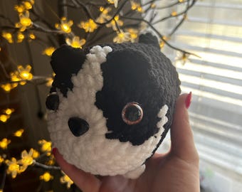 Gato de pan / Peluche de ganchillo / Animal de peluche / Peluche / Amigurumi / Peluche de gato / Ideas de regalo / Gatos / Gatito / Gato blanco y negro / HECHO A PEDIDO