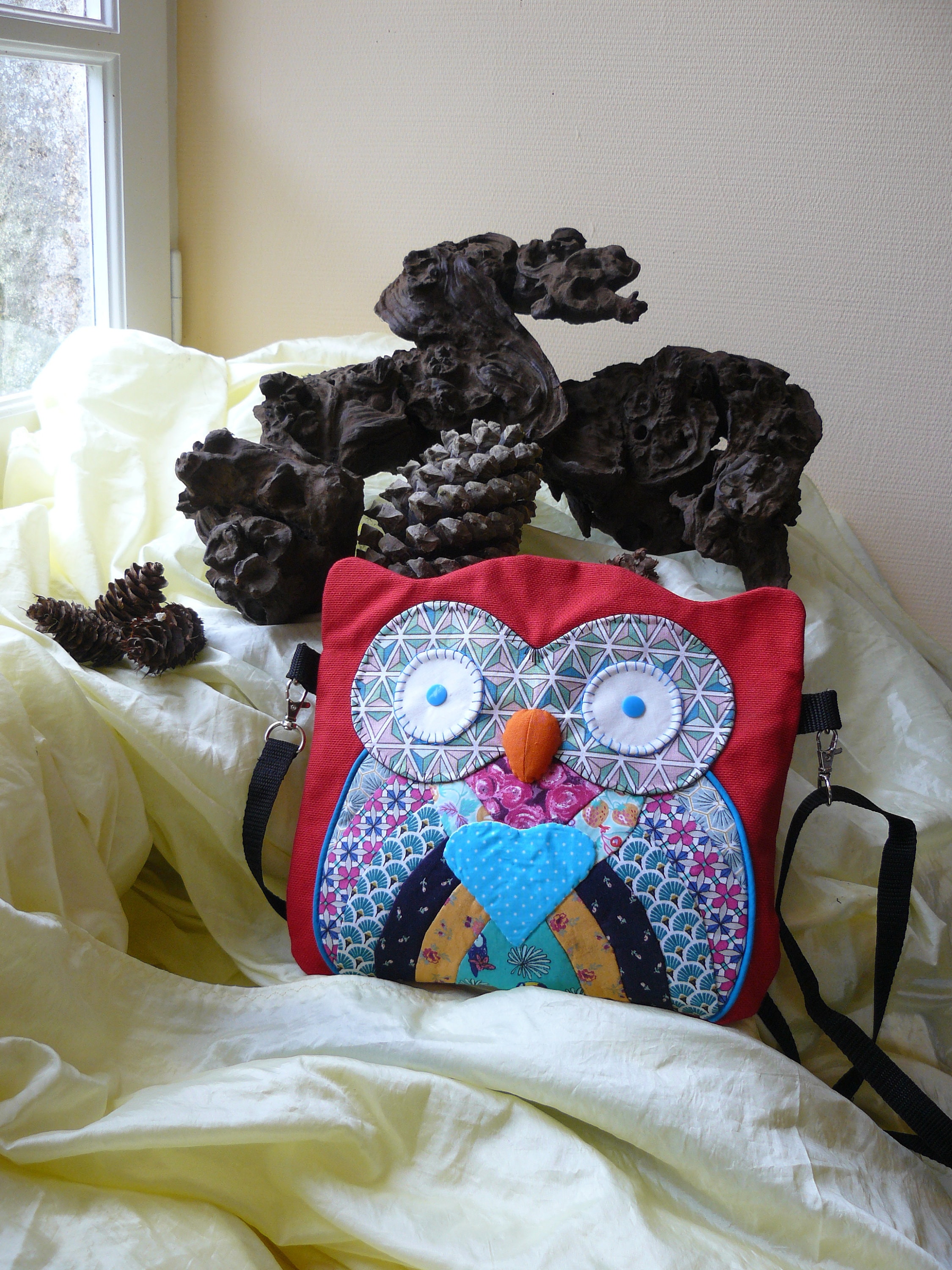 Chouette, Hibou. Sac bandouilière femme en tissu style patchwork
