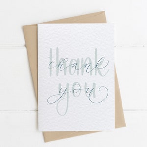 Carte de remerciement s’est adressée à la main, carte minimaliste pour dire merci à vos amis, simple carte manuscrite pour voisins ou collègues
