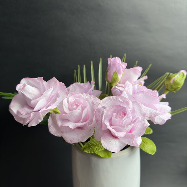 Fleurs roses en porcelaine froide