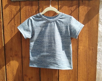 Summery striped shirt made of cotton