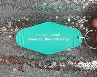 Smashing the Patriarchy - Feminist Vintage Motel Keychain