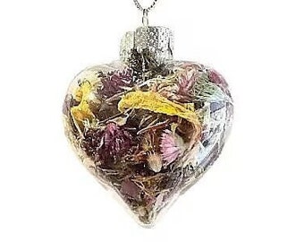 Heart Ornament, Dried Flower Home Accent Gift, Favor